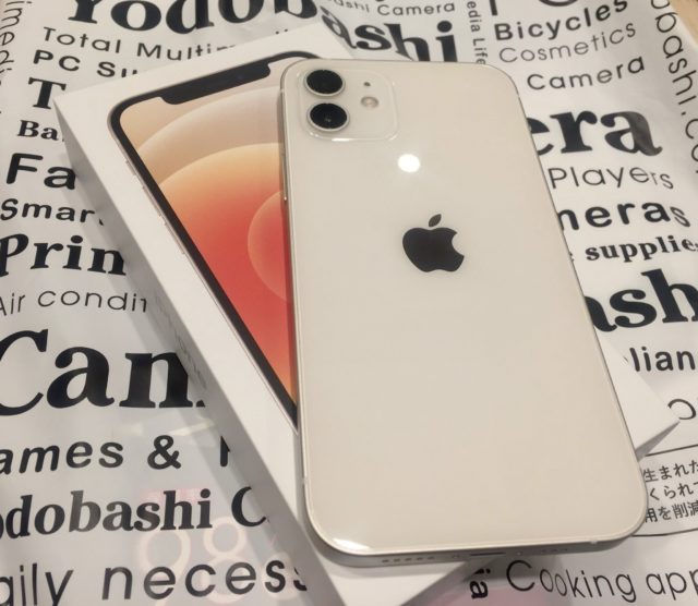 iPhone12(64GB)ホワイト